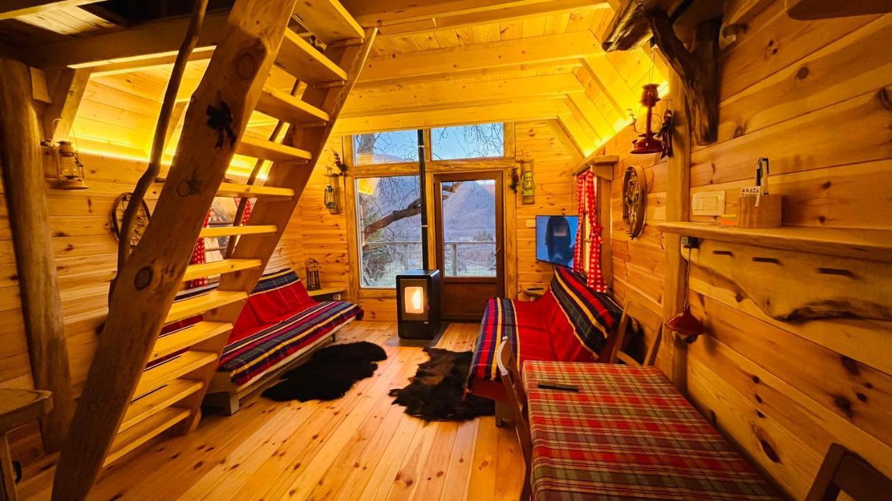 Tree House - Tara Place モイコヴァツ エクステリア 写真